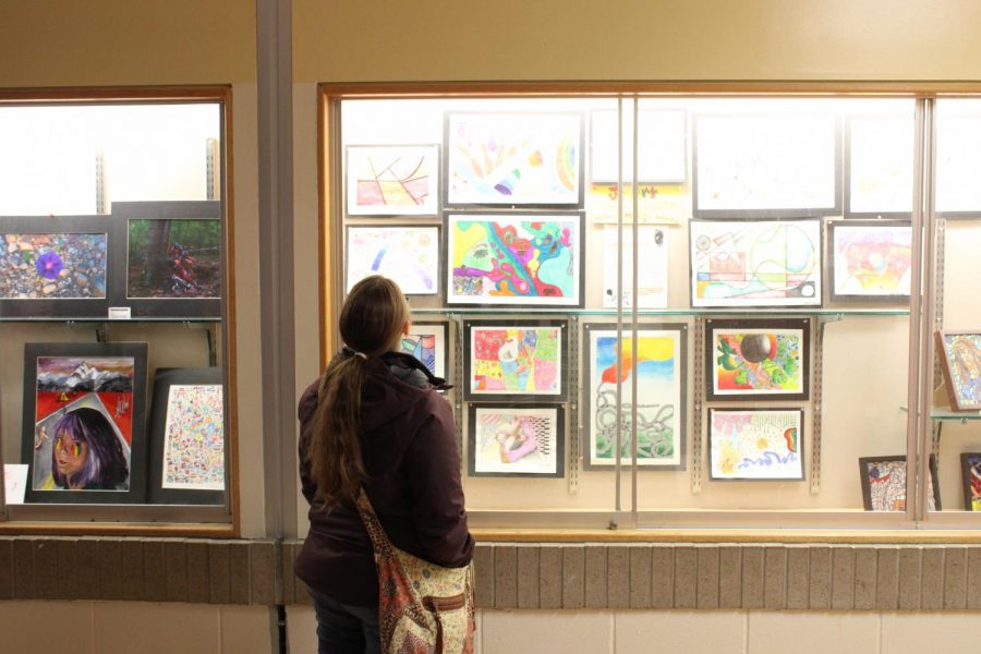 Compositions created by Effies and SENIORS alike were made available for the viewing pleasure of the art shows many attendees.