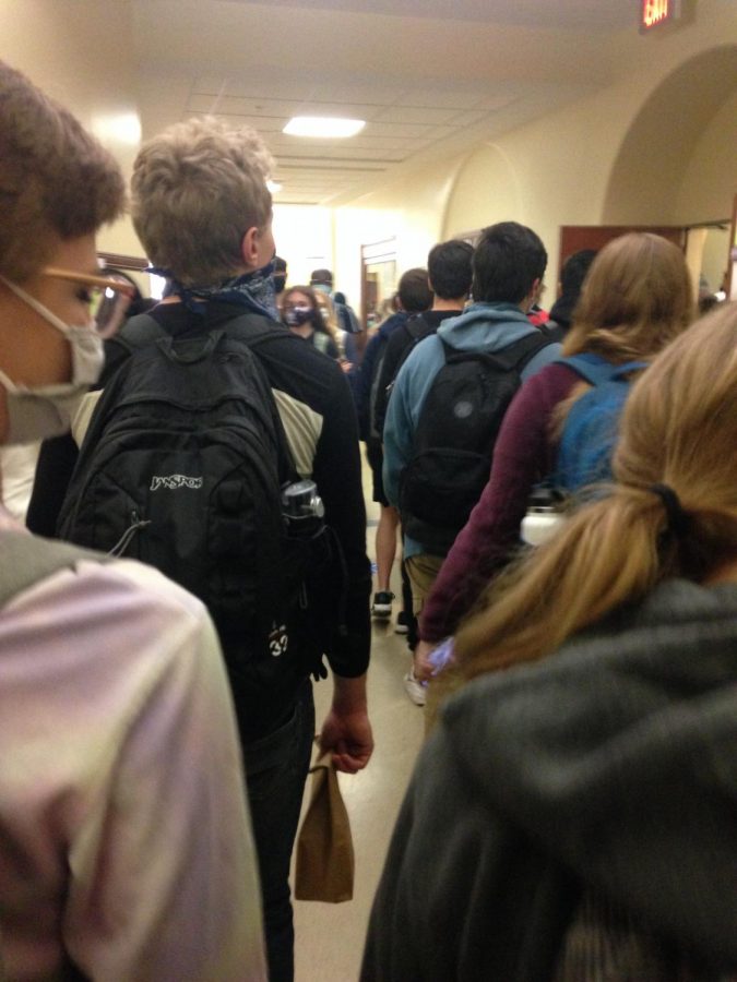 Students fill the halls as they change classes.