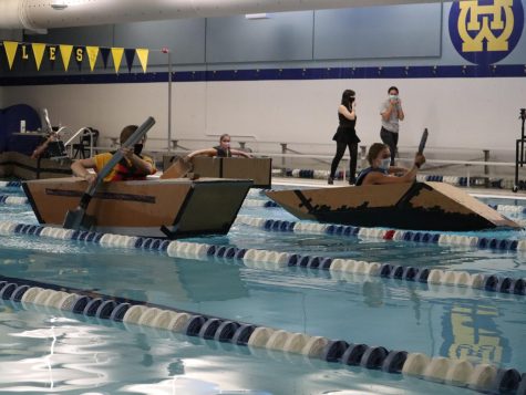 Sandee Coats-Haan’s AP Physics 2 class worked through force calculations, prototypes, testing and to make their final boats. The regatta was held at the pool on Nov. 8, it is available to be viewed on the Walnut Hills Chatterbox YouTube channel. 