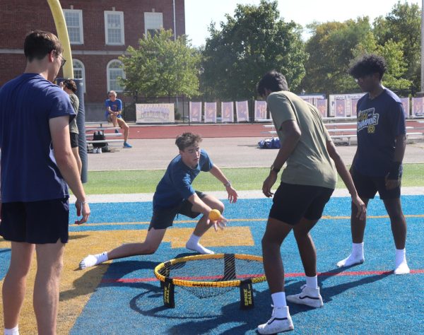 Sampath has some big dreams for the future of Spikeball Club.  “My hope is that the club will keep growing as it has been over the past couple of years, and that one day it will become a staple of Walnut Hills culture,” Sampath said. “I hope Spikeball Club becomes a place where tons of students of different grades and skill levels and backgrounds can all come and have a good time every Friday. I also hope to use this platform to do some good, maybe raise money for charity or provide a place for new students to make friends.”