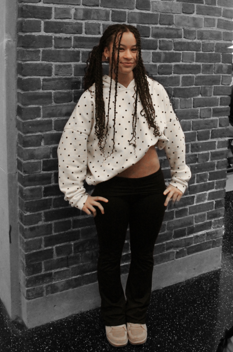 Jillian Hawkins, ‘27, styled her polka dot hoodie with a black pair of leggings.